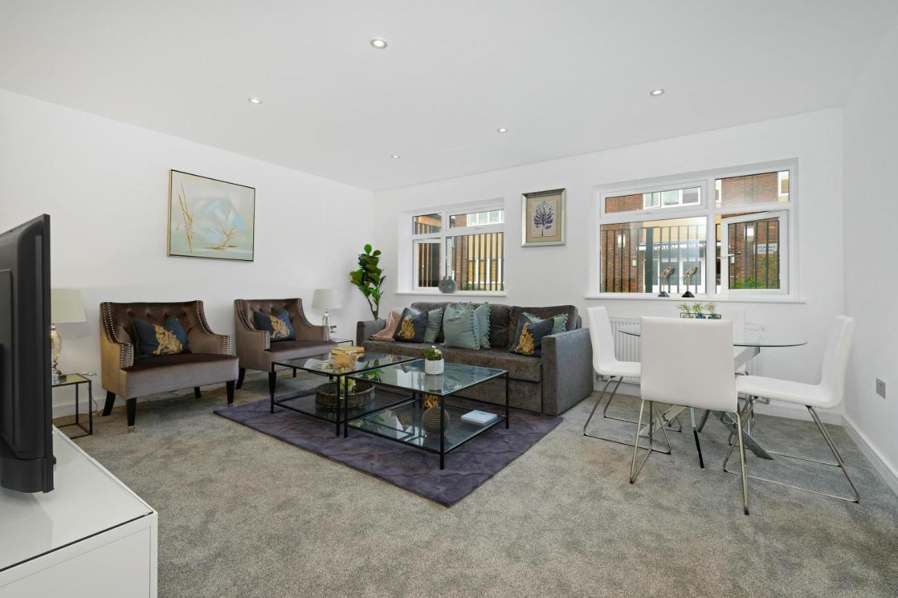 St Martins 2 Bedroom Apartments In Ruislip By 360 Stays Exterior foto