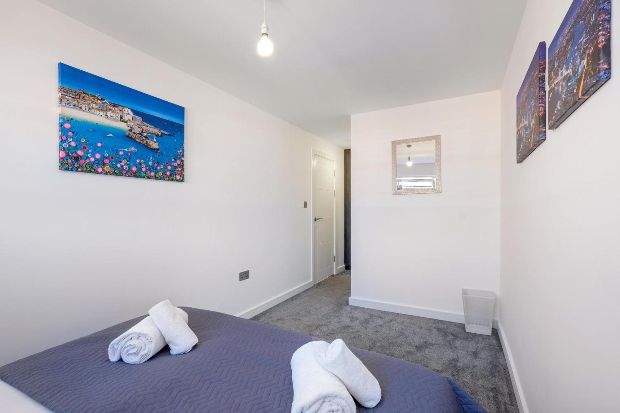 St Martins 2 Bedroom Apartments In Ruislip By 360 Stays Exterior foto